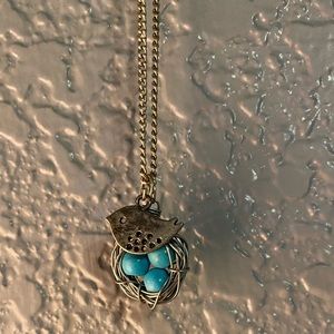 Birds nest necklace